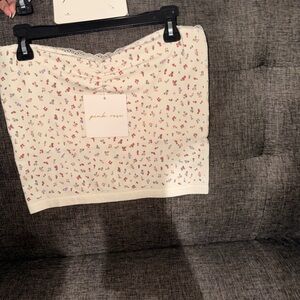 Pink Rose Floral Crop Top - Cream and Pink